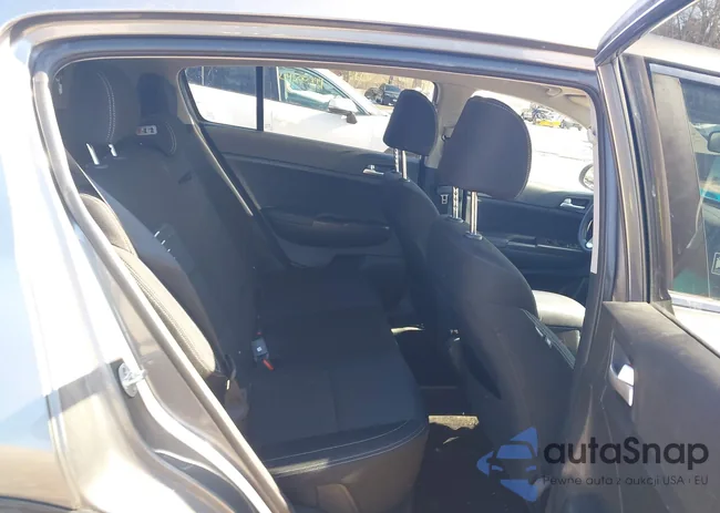 KNDPMCAC3J7361731: 44494832