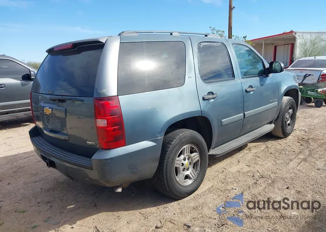 1GNFC13058R155595: 44494839