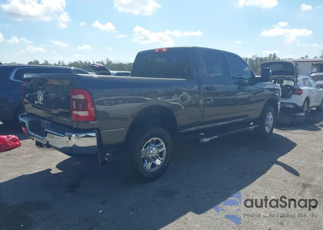 3C6UR5CL9RG221333: 44494860