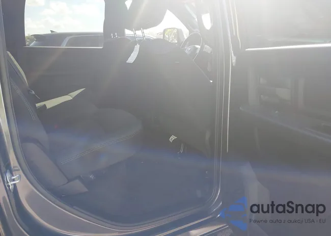 3C6UR5CL9RG221333: 44494860