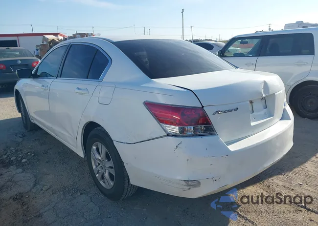 1HGCP2F43AA066957: 44494879