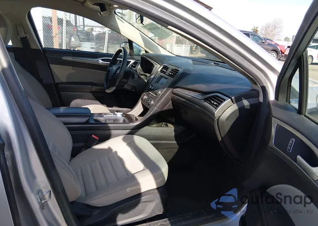 3FA6P0UU9JR254574: 44494980