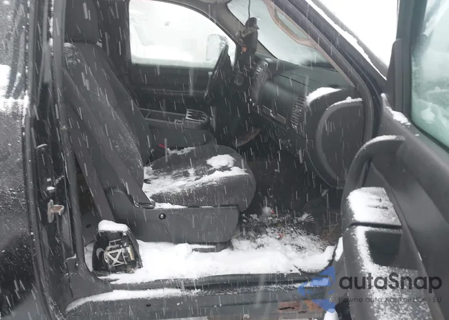 1GCHK29K08E110607: 44495142