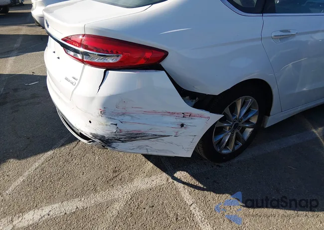 3FA6P0LU0HR409329: 44495208