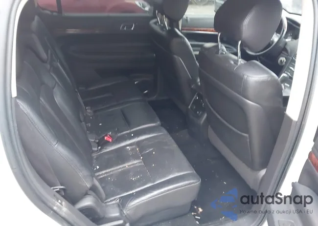 2LMHJ5AT8EBL55042: 44495261