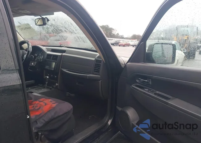 1C4PJMAK7CW162891: 44494292