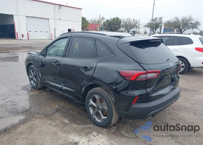 1FMCU0MN9RUA04475: 44494355