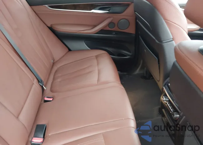 5UXKT0C56G0S78921: 44494356