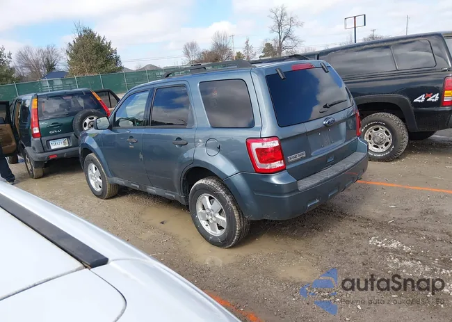 1FMCU9D7XBKB17505: 44494409