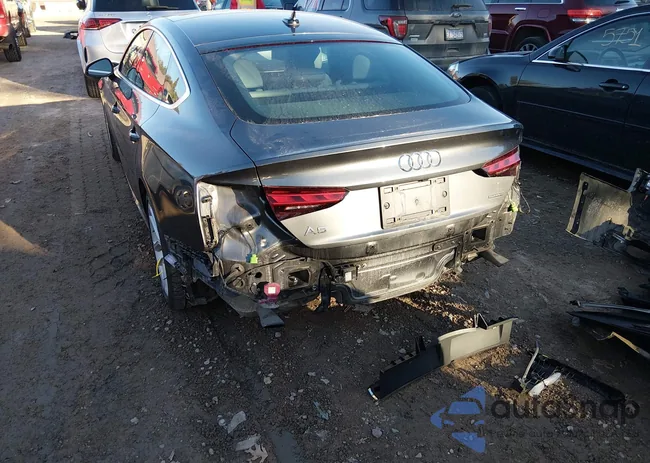 WAUDACF5XPA057553: 44494412