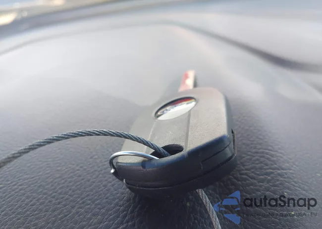 1FADP3FE3JL331470: 44494423