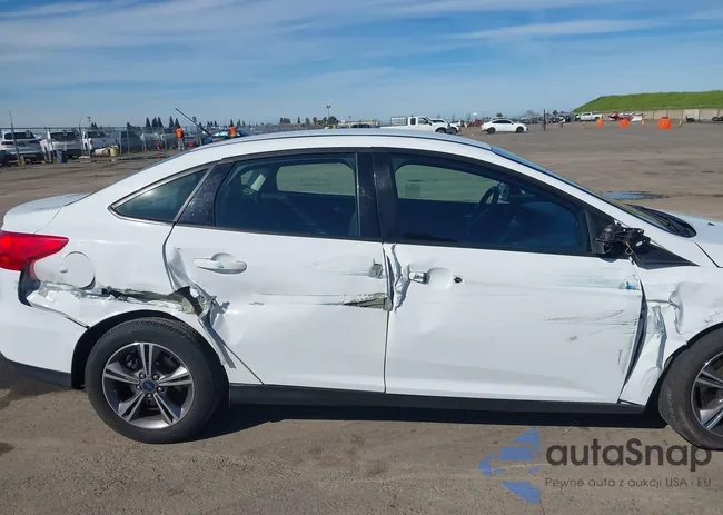 1FADP3FE3JL331470: 44494423