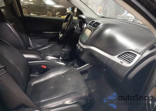 3C4PDDEG3JT390418: 44494437