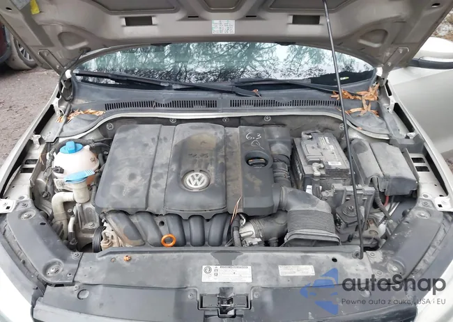 3VWDX7AJ2DM221497: 44494445