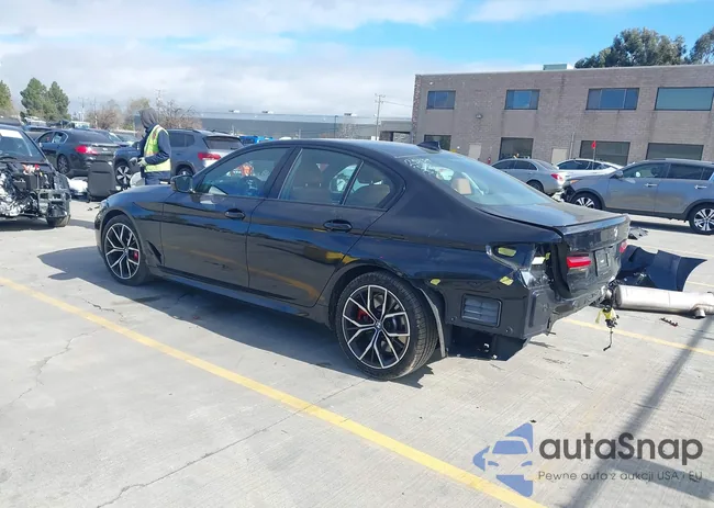 WBA53BJ09PCL33990: 44494595