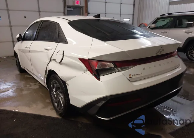 KMHLM4DG9RU670437: 44494623