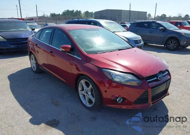 1FADP3J2XDL352611: 44494648