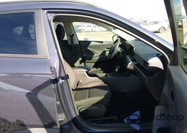 KM8HBCABXSU223765: 44495688