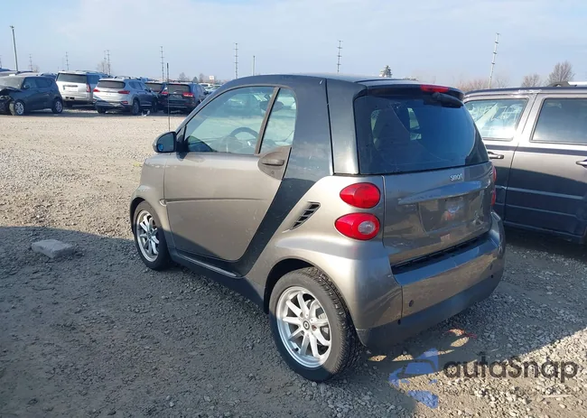 WMEEJ31XX9K228011: 44495717