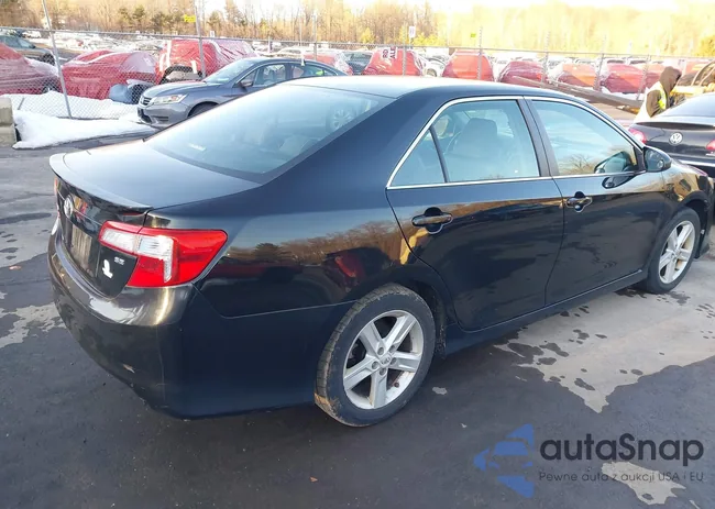 4T1BF1FK4DU651132: 44495792