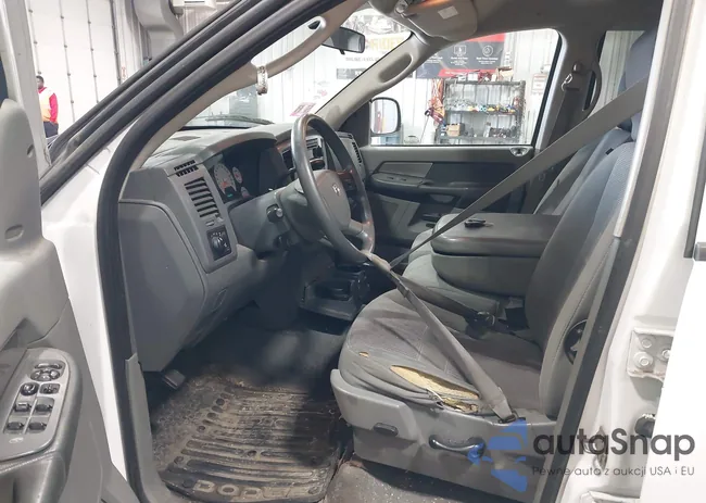 1D7HU18N08S593068: 44495885