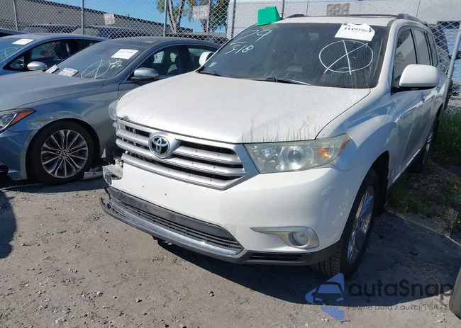 5TDDK3EH9CS134938: 44495963