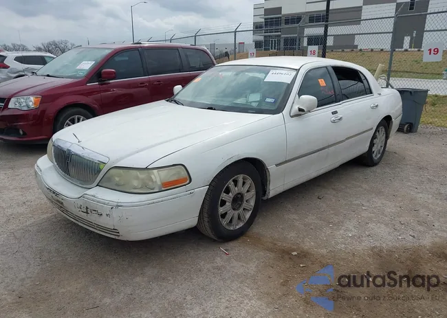 2LNBL8CV2AX612608: 44496102