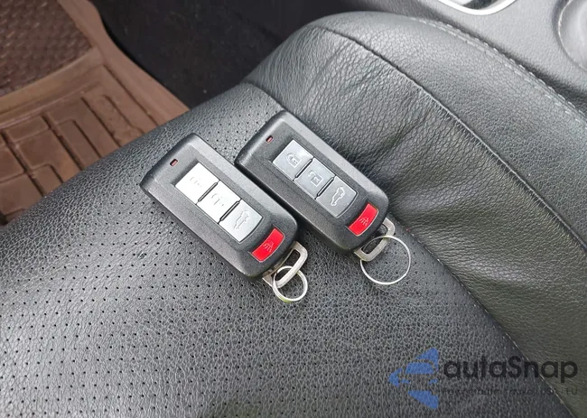 JA4AD3A38FZ002029: 44496110