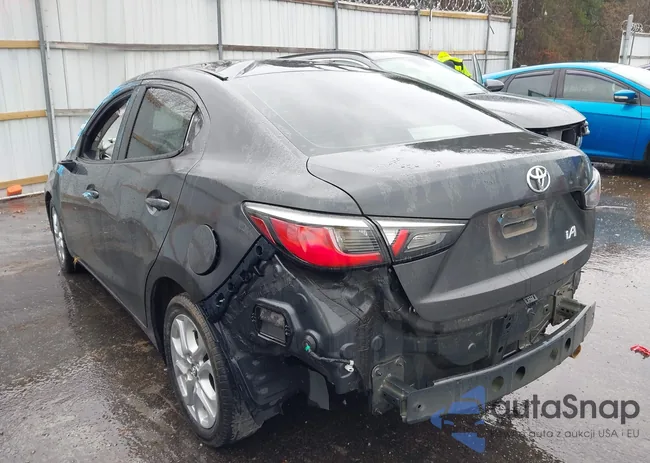 3MYDLBYV2HYL88804: 44496130