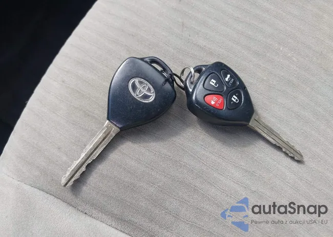 1NXBU40E19Z011204: 44496208