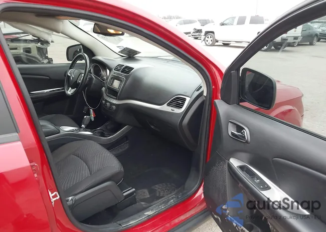 3C4PDCAB8HT558701: 44496245