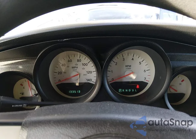 2D4FV47T27H750785: 44496257