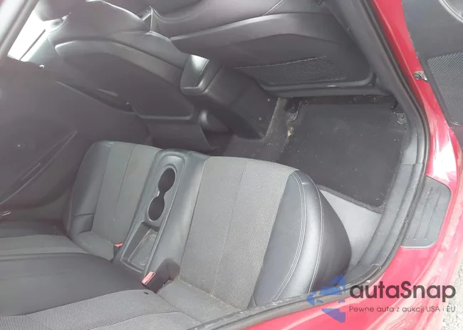 KMHTC6AD7GU286842: 44495380