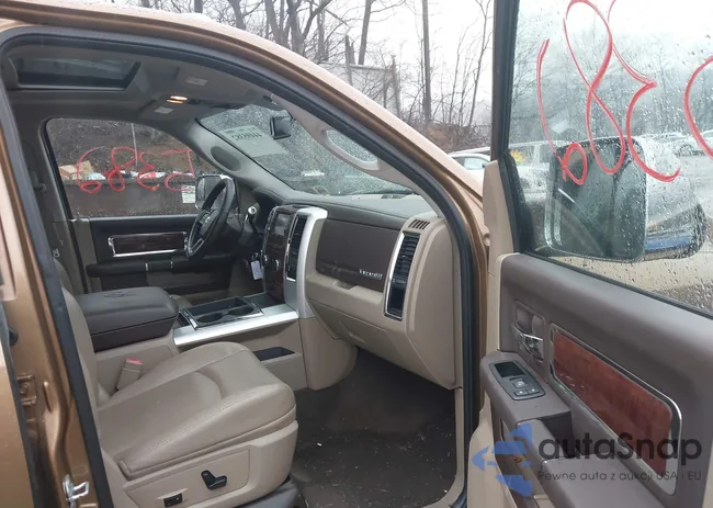 3C6UD5FL9CG121640: 44495382