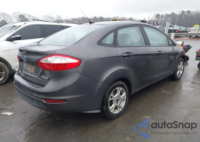 3FADP4BJ9FM110101: 44495423