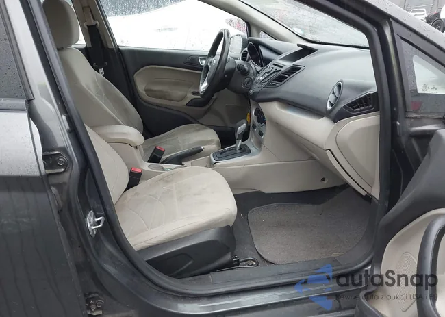 3FADP4BJ9FM110101: 44495423