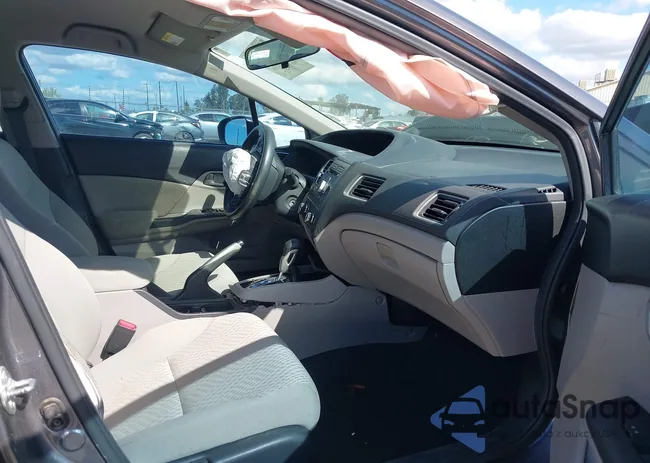 2HGFB2F55FH522745: 44495458