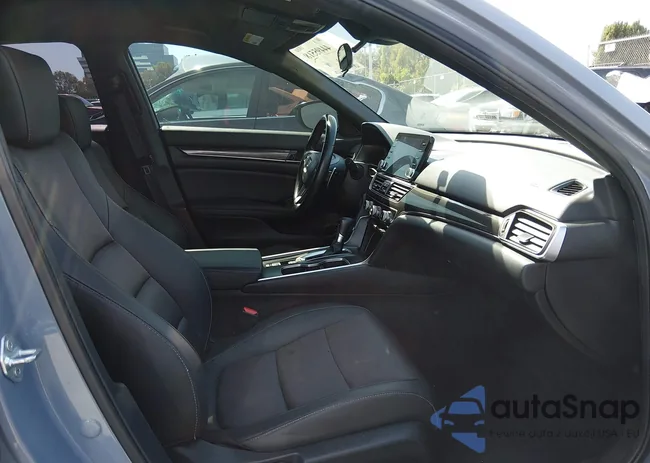 1HGCV1F30NA069845: 44495518