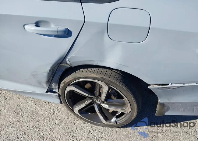 1HGCV1F30NA069845: 44495518