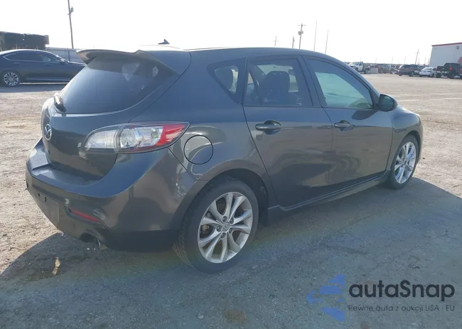 JM1BL1H53A1324724: 44495545