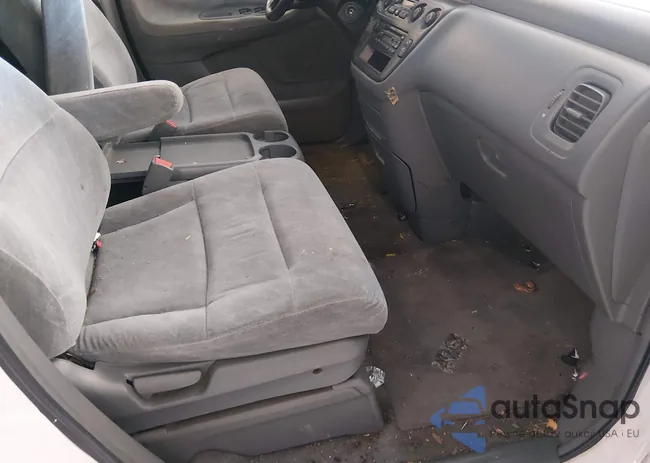 2HKRL18611H583020: 44495643