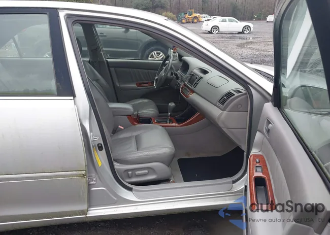 4T1BF30KX2U508686: 44496674