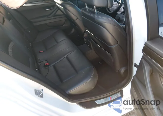 WBAXA5C55ED689272: 44496762