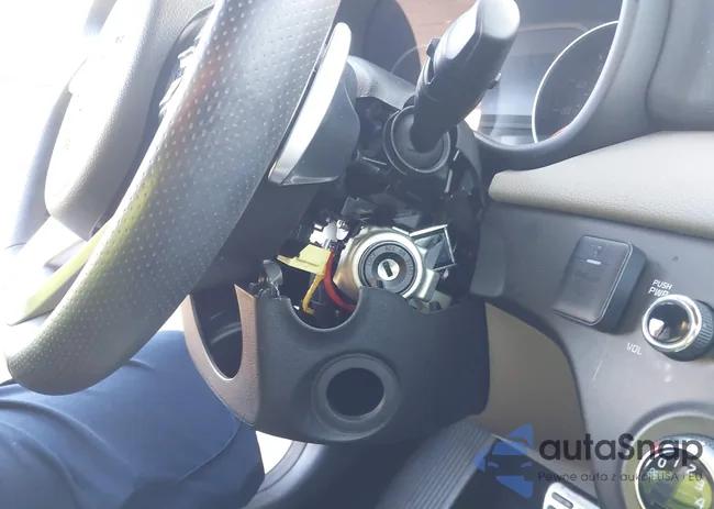 KNDP63AC0L7760626: 44496800