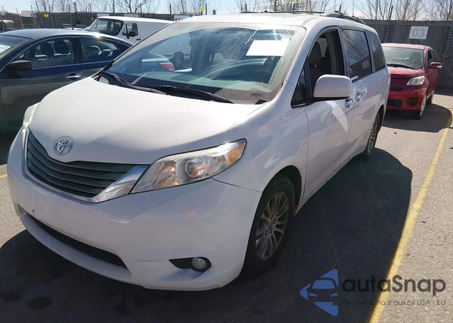 5TDYK3DC7CS275093: 44496817