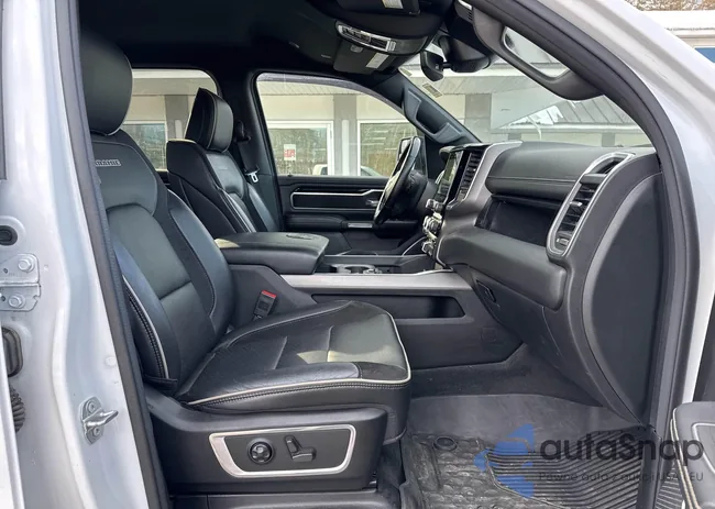 1C6SRFJT4MN757820: 44496913