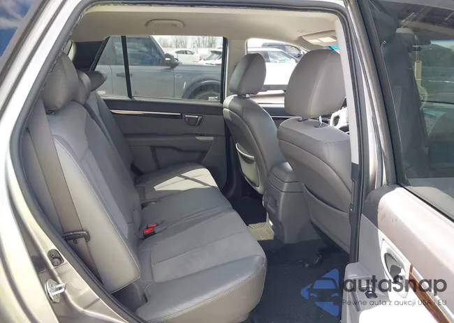 5XYZH4AG1CG108287: 44497019