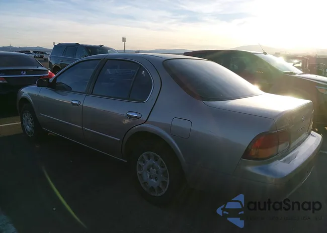 JN1CA21D4XT216677: 44497082