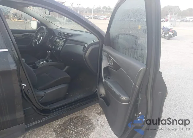 JN1BJ1CPXHW001964: 44496294