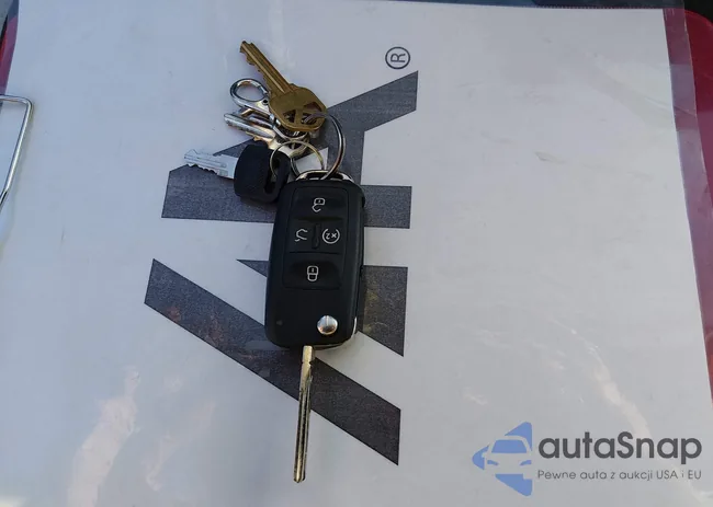 1VWCS7A30EC062946: 44496331